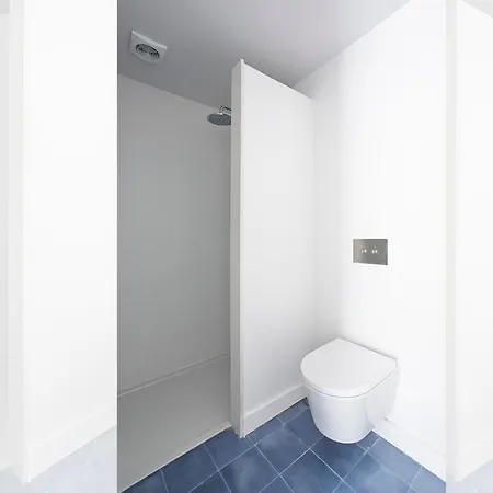 Piso Azul Premium In Bairro Alto By Lovelystay