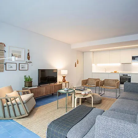 Piso Azul Premium In Bairro Alto By Lovelystay Apartmán