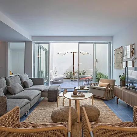 Piso Azul Premium In Bairro Alto By Lovelystay