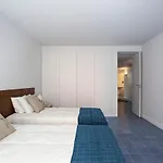 Piso Azul Premium In Bairro Alto By Lovelystay Apartman *