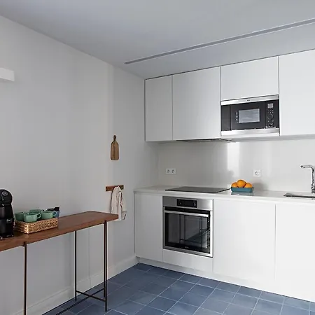 Piso Azul Premium In Bairro Alto Lisboa