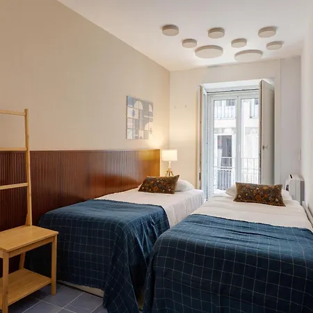 Piso Azul Premium In Bairro Alto * Lisboa