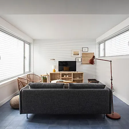 Piso Azul Premium In Bairro Alto By Lovelystay *