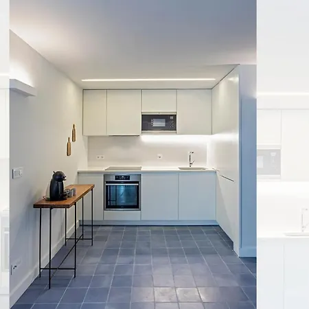 Piso Azul Premium In Bairro Alto By Lovelystay * Lisboa