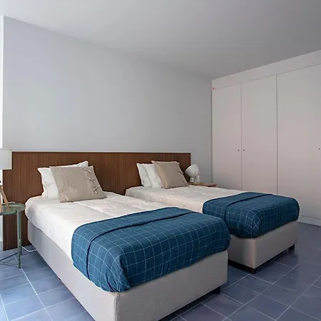 Piso Azul Premium In Bairro Alto By Lovelystay