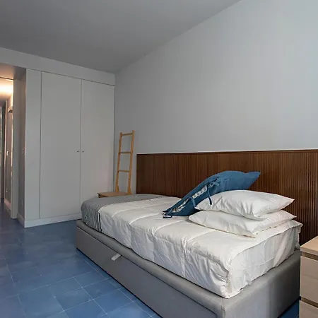 Piso Azul Premium In Bairro Alto By Lovelystay Lisboa