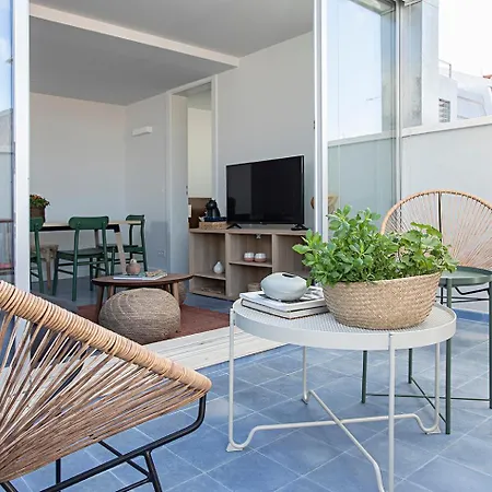 Piso Azul Premium In Bairro Alto By Lovelystay *