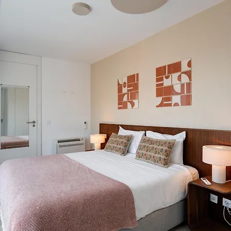 Piso Azul Premium In Bairro Alto